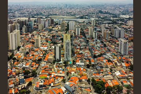 Apartamento à venda com 90m², 2 quartos e 2 vagas Apartamento à venda com 90m², 2 quartos e 2 vagasVista da varanda