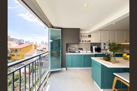 Apartamento à venda com 90m², 2 quartos e 2 vagas Apartamento à venda com 90m², 2 quartos e 2 vagasSala