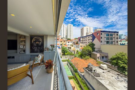 Apartamento à venda com 90m², 2 quartos e 2 vagas Apartamento à venda com 90m², 2 quartos e 2 vagasVaranda