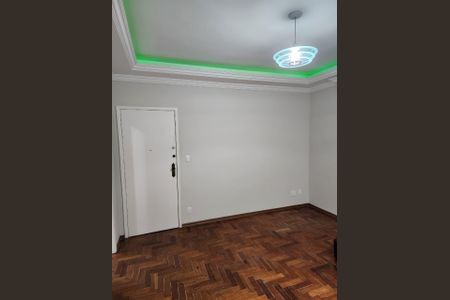 Apartamento para alugar com 95m², 3 quartos e 2 vagas Apartamento para alugar com 95m², 3 quartos e 2 vagasSala