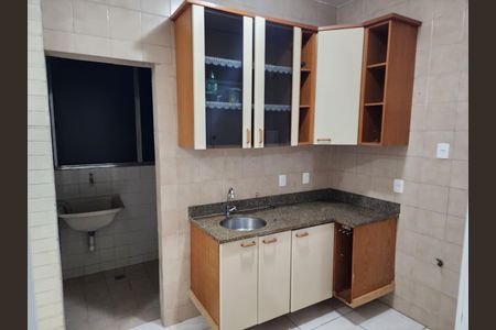Apartamento para alugar com 95m², 3 quartos e 2 vagas Apartamento para alugar com 95m², 3 quartos e 2 vagasCozinha