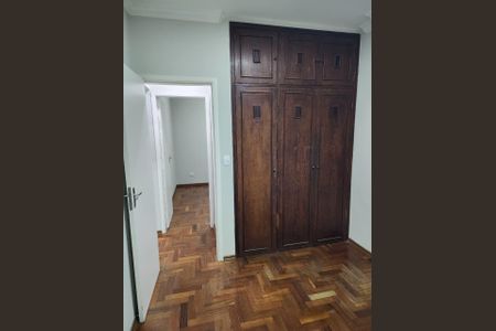 Apartamento para alugar com 95m², 3 quartos e 2 vagas Apartamento para alugar com 95m², 3 quartos e 2 vagasQuarto