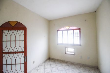 Suíte de casa para alugar com 2 quartos, 80m² em Rocha Sobrinho, Mesquita