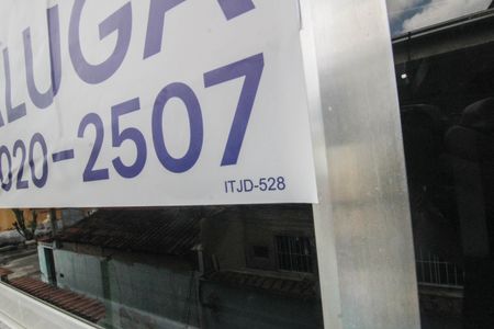 Casa para alugar com 80m², 2 quartos e sem vagaPlaca