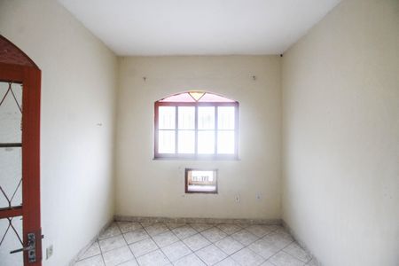 Casa para alugar com 80m², 2 quartos e sem vagaSuíte