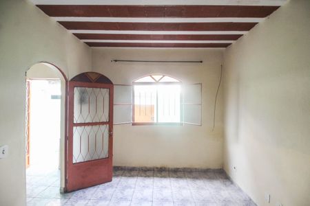 Casa para alugar com 80m², 2 quartos e sem vagaSala