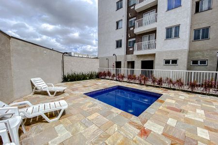 Apartamento para alugar com 39m², 2 quartos e sem vagaÁrea comum - Piscina