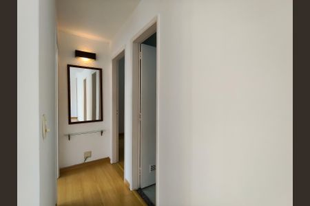 Corredor de apartamento à venda com 2 quartos, 85m² em Tijuca, Rio de Janeiro