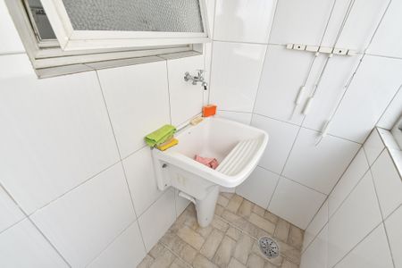 Apartamento à venda com 65m², 2 quartos e sem vaga Apartamento à venda com 65m², 2 quartos e sem vagaÁrea de serviço