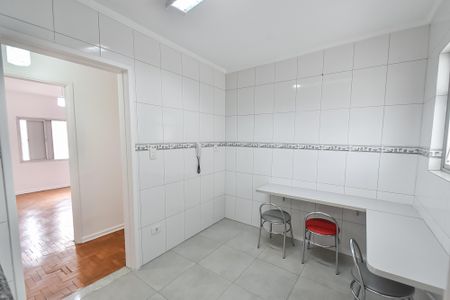 Apartamento à venda com 65m², 2 quartos e sem vaga Apartamento à venda com 65m², 2 quartos e sem vagaCozinha