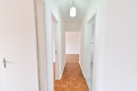 Apartamento à venda com 65m², 2 quartos e sem vaga Apartamento à venda com 65m², 2 quartos e sem vagaCorredor