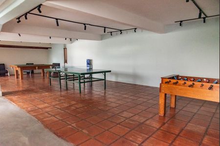 Apartamento à venda com 65m², 2 quartos e sem vaga Apartamento à venda com 65m², 2 quartos e sem vagaSala de jogos