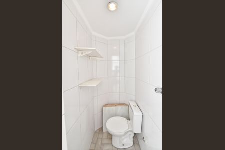 Apartamento à venda com 65m², 2 quartos e sem vaga Apartamento à venda com 65m², 2 quartos e sem vagaBanheiro de serviço