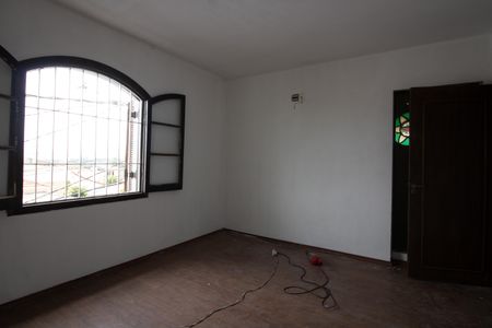 Casa para alugar com 95m², 2 quartos e 1 vagaquarto 2