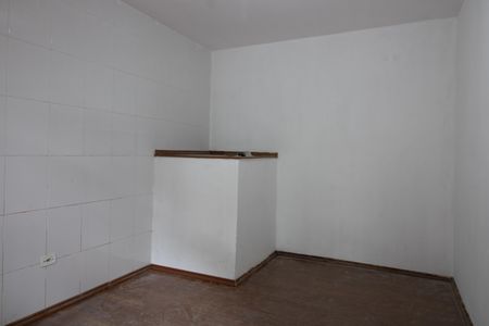 Quarto 1 de casa para alugar com 2 quartos, 95m² em Vila Mesquita, São Paulo