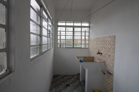 Casa para alugar com 95m², 2 quartos e 1 vagaÁrea de Serviço