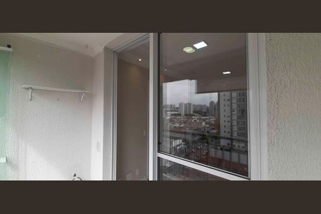 Apartamento para alugar com 38m², 1 quarto e 1 vaga Apartamento para alugar com 38m², 1 quarto e 1 vagaSacada