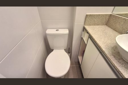 Apartamento para alugar com 68m², 2 quartos e 2 vagasLavabo 