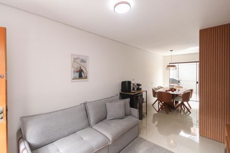 Sala de casa à venda com 3 quartos, 69m² em Vila Nilo, São Paulo