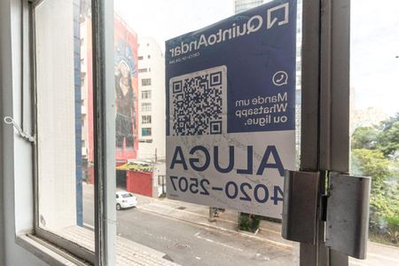 Studio para alugar com 28m², 1 quarto e sem vaga Studio para alugar com 28m², 1 quarto e sem vagaPlaquinha