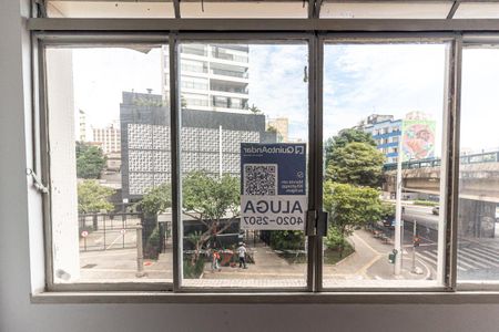 Studio para alugar com 28m², 1 quarto e sem vaga Studio para alugar com 28m², 1 quarto e sem vagaPlaquinha
