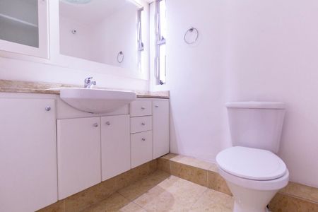 Apartamento para alugar com 85m², 2 quartos e 1 vaga Apartamento para alugar com 85m², 2 quartos e 1 vagaBanheiro 2