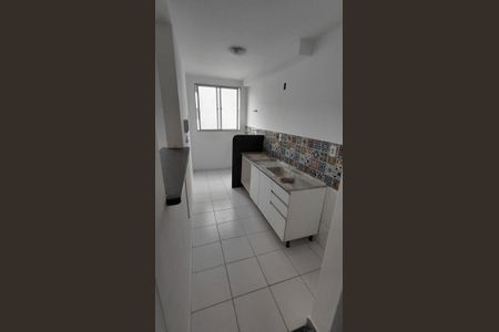 Cozinha de apartamento à venda com 2 quartos, 47m² em Jardim Santa Teresinha, São Paulo
