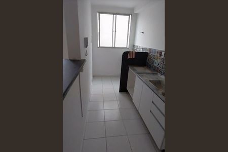 Apartamento à venda com 2 quartos, 47m² em Jardim Santa Teresinha, São Paulo
