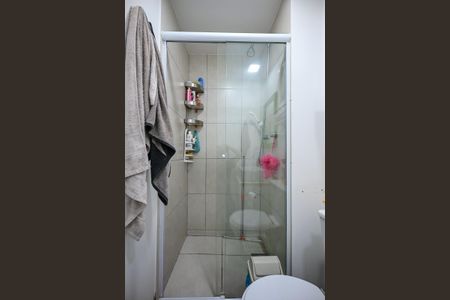 Apartamento à venda com 66m², 3 quartos e 2 vagasBanheiro Social