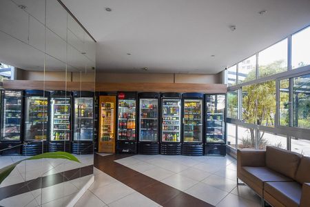 Apartamento à venda com 66m², 3 quartos e 2 vagasMercadinho