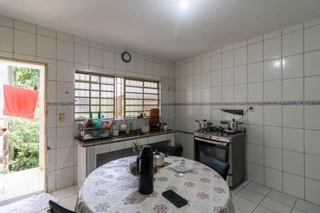 Casa para alugar com 300m², 2 quartos e 3 vagasCasa 2 - Cozinha