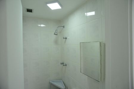 Apartamento para alugar com 115m², 3 quartos e 2 vagas Apartamento para alugar com 115m², 3 quartos e 2 vagasBanheiro de Serviço