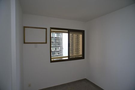 Apartamento para alugar com 115m², 3 quartos e 2 vagas Apartamento para alugar com 115m², 3 quartos e 2 vagasQuarto 2