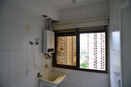 Apartamento para alugar com 115m², 3 quartos e 2 vagas Apartamento para alugar com 115m², 3 quartos e 2 vagasÁrea de Serviço