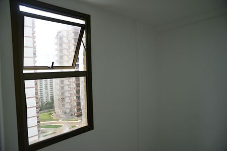 Apartamento para alugar com 115m², 3 quartos e 2 vagas Apartamento para alugar com 115m², 3 quartos e 2 vagasQuarto de Serviço