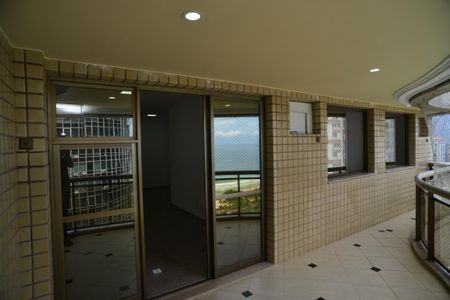 Varanda de apartamento para alugar com 3 quartos, 115m² em Barra da Tijuca, Rio de Janeiro