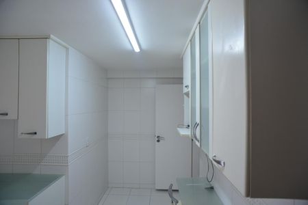 Apartamento para alugar com 115m², 3 quartos e 2 vagas Apartamento para alugar com 115m², 3 quartos e 2 vagasCozinha