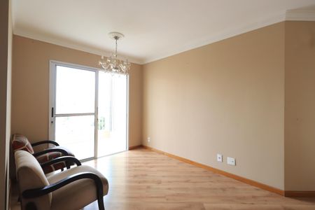 Sala de apartamento para alugar com 3 quartos, 65m² em Vila Fernandes, São Paulo