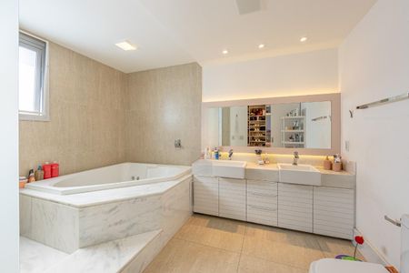 Apartamento à venda com 226m², 2 quartos e 3 vagas Apartamento à venda com 226m², 2 quartos e 3 vagasFoto 27