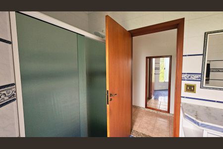 Casa à venda com 35m², 4 quartos e 8 vagas