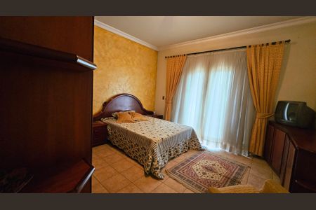 Casa à venda com 35m², 4 quartos e 8 vagas