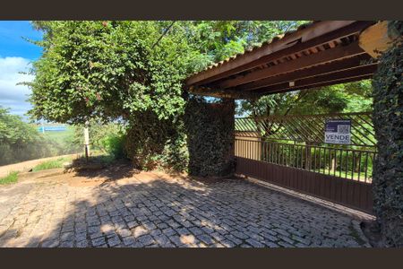 Casa à venda com 35m², 4 quartos e 8 vagas