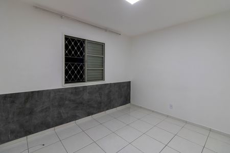 Quarto 2 de apartamento para alugar com 2 quartos, 58m² em Jardim Flor da Montanha, Guarulhos