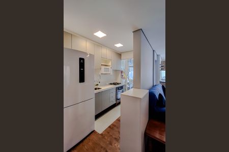 Apartamento para alugar com 68m², 2 quartos e 1 vaga Apartamento para alugar com 68m², 2 quartos e 1 vagaCozinha