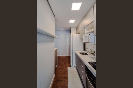 Apartamento para alugar com 68m², 2 quartos e 1 vaga Apartamento para alugar com 68m², 2 quartos e 1 vagaCozinha