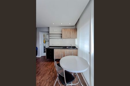 Apartamento para alugar com 68m², 2 quartos e 1 vaga Apartamento para alugar com 68m², 2 quartos e 1 vagaVaranda da Sala