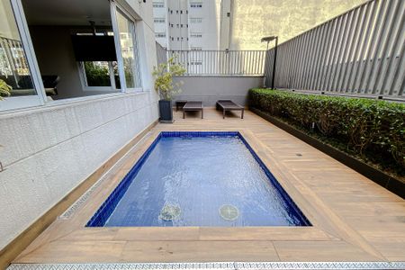 Apartamento para alugar com 68m², 2 quartos e 1 vagaÁrea comum - Piscina