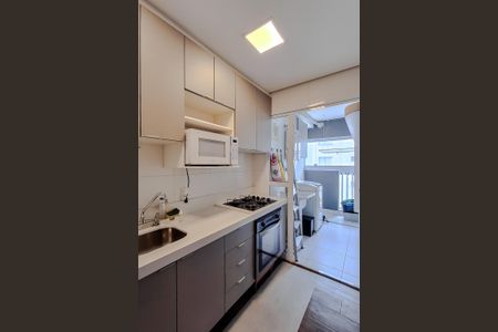 Apartamento para alugar com 68m², 2 quartos e 1 vaga Apartamento para alugar com 68m², 2 quartos e 1 vagaCozinha