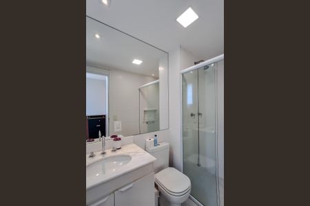 Apartamento para alugar com 68m², 2 quartos e 1 vaga Apartamento para alugar com 68m², 2 quartos e 1 vagaBanheiro da Suíte