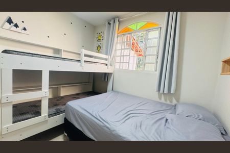 Casa à venda com 2000m², 3 quartos e 3 vagasQuarto